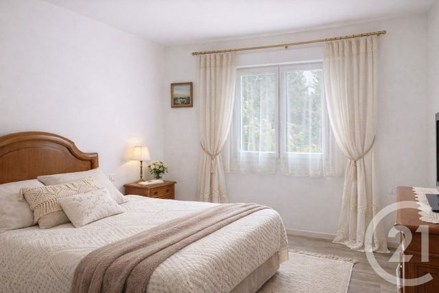 Appartement F3 à vendre - 4 pièces - 69.39 m2 - PORTO VECCHIO - 201 - CORSE - Century 21 Demeures Conseils