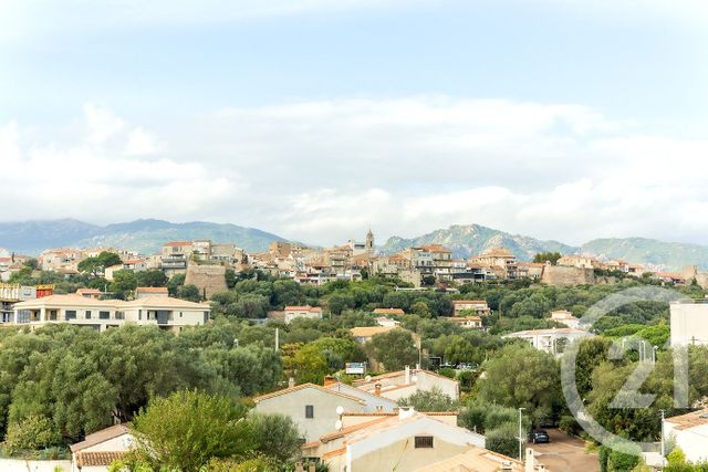 Appartement T2 à vendre - 2 pièces - 38.07 m2 - PORTO VECCHIO - 201 - CORSE - Century 21 Demeures Conseils
