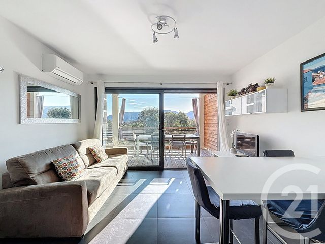 Appartement T3 à vendre - 3 pièces - 57.24 m2 - PORTO VECCHIO - 201 - CORSE - Century 21 Demeures Conseils