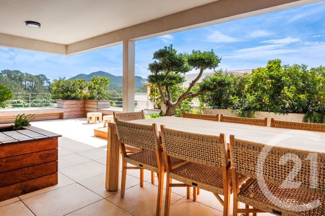 Appartement à vendre - 4 pièces - 102.0 m2 - LECCI - 201 - CORSE - Century 21 Demeures Conseils