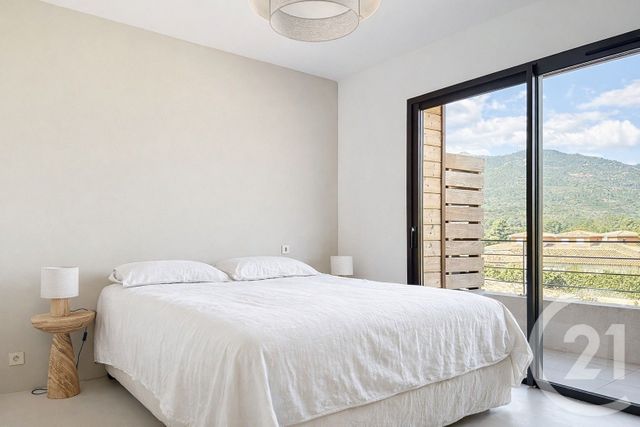 Appartement à vendre - 4 pièces - 102.0 m2 - LECCI - 201 - CORSE - Century 21 Demeures Conseils