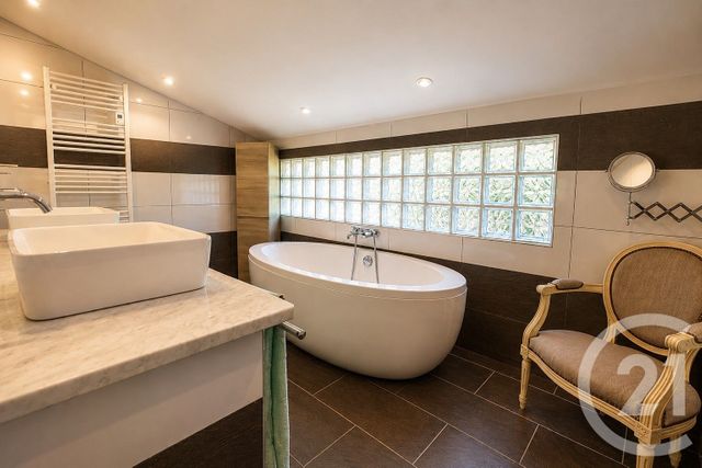Appartement T5 à vendre - 5 pièces - 131.0 m2 - PORTO VECCHIO - 201 - CORSE - Century 21 Demeures Conseils