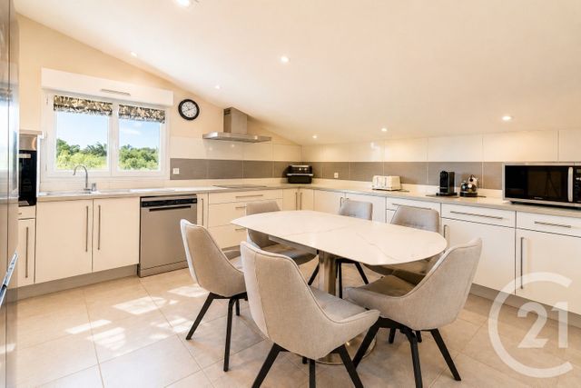 Appartement T5 à vendre - 5 pièces - 131.0 m2 - PORTO VECCHIO - 201 - CORSE - Century 21 Demeures Conseils