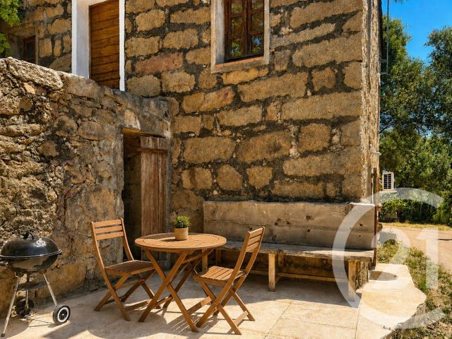 Appartement Studio à vendre - 1 pièce - 18.35 m2 - PORTO VECCHIO - 201 - CORSE - Century 21 Demeures Conseils
