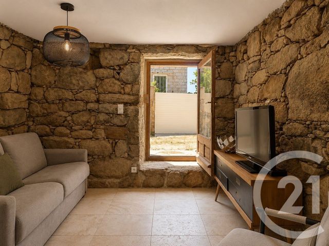 Appartement Studio à vendre - 1 pièce - 18.35 m2 - PORTO VECCHIO - 201 - CORSE - Century 21 Demeures Conseils