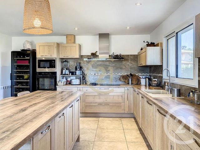 maison à vendre - 5 pièces - 189.34 m2 - SARI SOLENZARA - 201 - CORSE - Century 21 Demeures Conseils