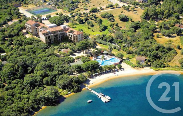 Appartement T2 à vendre - 2 pièces - 50.7 m2 - PIANOTOLLI CALDARELLO - 201 - CORSE - Century 21 Demeures Conseils