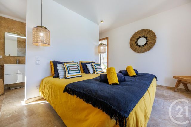 Afficher la photo en grand maison à louer - 5 pièces - 160.0 m2 - ZONZA - 201 - CORSE - Century 21 Demeures Conseils