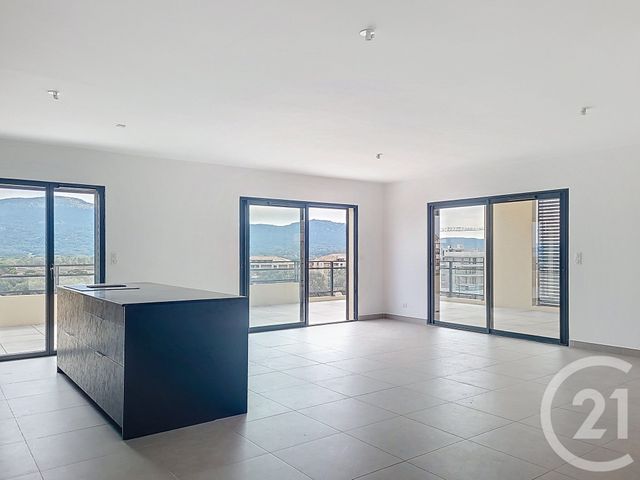 Appartement T5 à vendre - 5 pièces - 133.0 m2 - PORTO VECCHIO - 201 - CORSE - Century 21 Demeures Conseils
