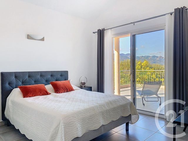 Afficher la photo en grand maison à vendre - 4 pièces - 129.98 m2 - PORTO VECCHIO - 201 - CORSE - Century 21 Demeures Conseils