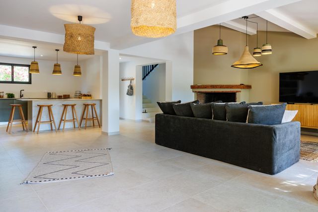 maison à louer - 5 pièces - 150.0 m2 - LECCI - 201 - CORSE - Century 21 Demeures Conseils