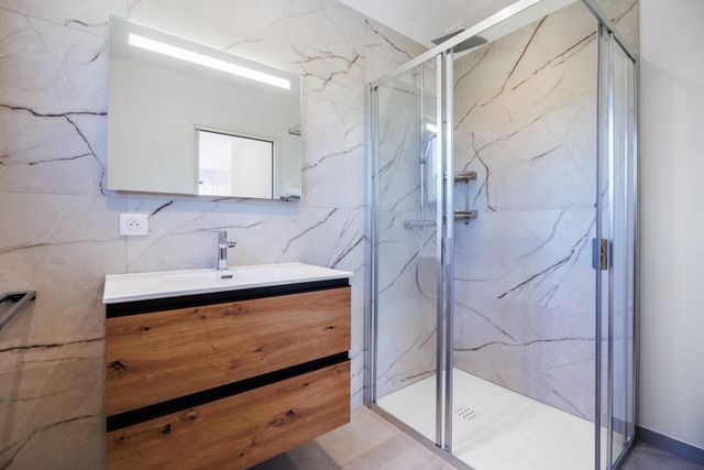 maison à louer - 6 pièces - 237.0 m2 - LECCI - 201 - CORSE - Century 21 Demeures Conseils