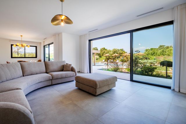 maison à louer - 6 pièces - 237.0 m2 - LECCI - 201 - CORSE - Century 21 Demeures Conseils