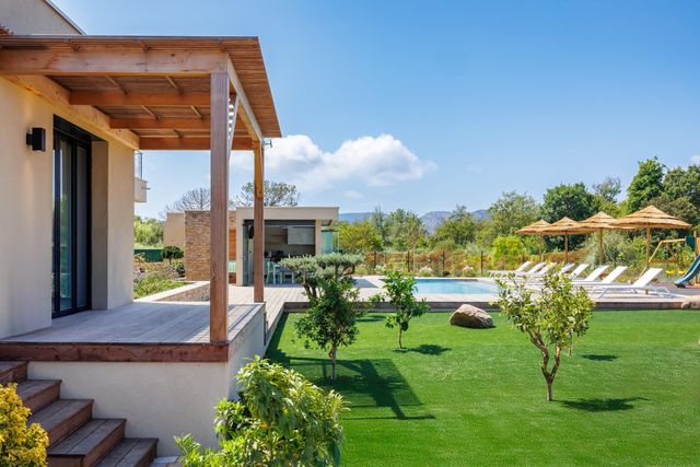 maison à louer - 6 pièces - 237.0 m2 - LECCI - 201 - CORSE - Century 21 Demeures Conseils