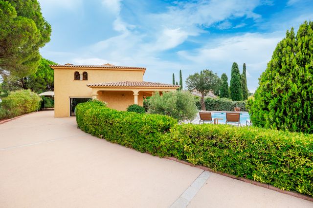 Afficher la photo en grand maison à vendre - 6 pièces - 233.79 m2 - LECCI - 201 - CORSE - Century 21 Demeures Conseils