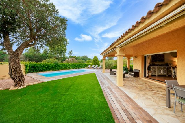 Afficher la photo en grand maison à vendre - 6 pièces - 233.79 m2 - LECCI - 201 - CORSE - Century 21 Demeures Conseils