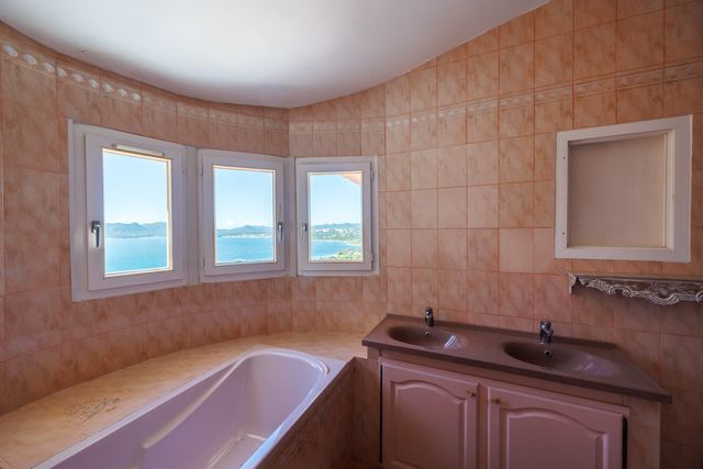 maison à vendre - 10 pièces - 264.0 m2 - PORTO VECCHIO - 201 - CORSE - Century 21 Demeures Conseils