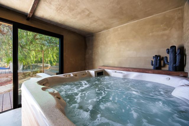 maison à vendre - 8 pièces - 320.0 m2 - ZONZA - 201 - CORSE - Century 21 Demeures Conseils