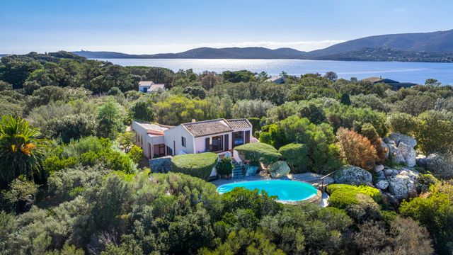 Maison à vendre LECCI