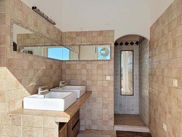 maison à vendre - 6 pièces - 152.0 m2 - ZONZA - 201 - CORSE - Century 21 Demeures Conseils