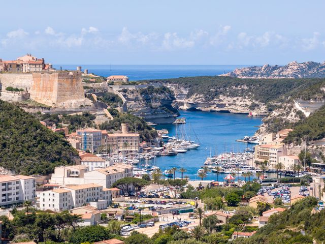 maison à louer - 7 pièces - 450.0 m2 - BONIFACIO - 201 - CORSE - Century 21 Demeures Conseils