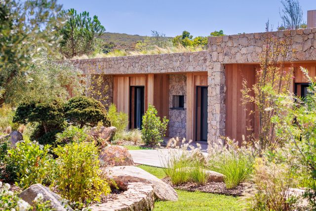 maison à louer - 7 pièces - 450.0 m2 - BONIFACIO - 201 - CORSE - Century 21 Demeures Conseils