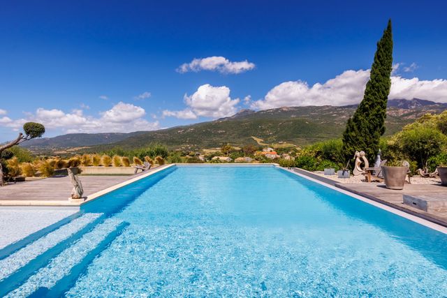 maison à vendre - 6 pièces - 226.71 m2 - FIGARI - 201 - CORSE - Century 21 Demeures Conseils