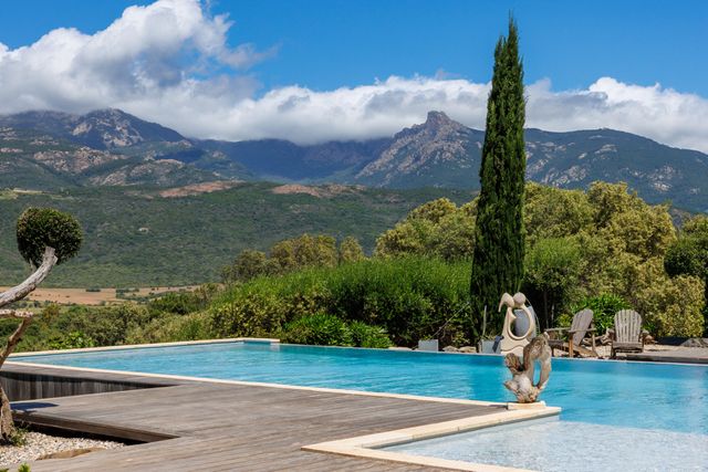 maison à vendre - 6 pièces - 226.71 m2 - FIGARI - 201 - CORSE - Century 21 Demeures Conseils