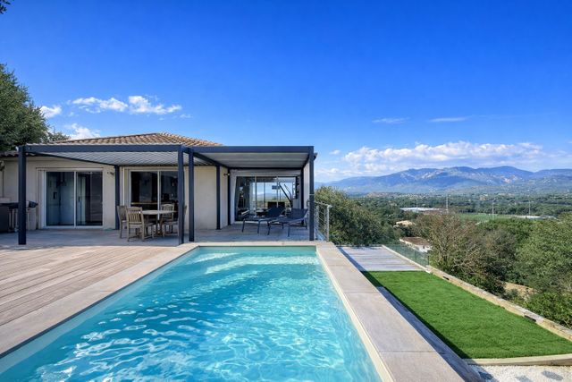 maison à vendre - 6 pièces - 130.36 m2 - PORTO VECCHIO - 201 - CORSE - Century 21 Demeures Conseils
