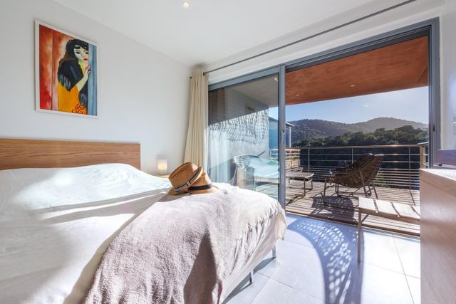 maison à vendre - 5 pièces - 205.97 m2 - STE LUCIE DE PORTO VECCHIO - 201 - CORSE - Century 21 Demeures Conseils