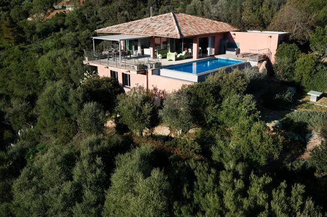 maison à vendre - 5 pièces - 205.97 m2 - STE LUCIE DE PORTO VECCHIO - 201 - CORSE - Century 21 Demeures Conseils