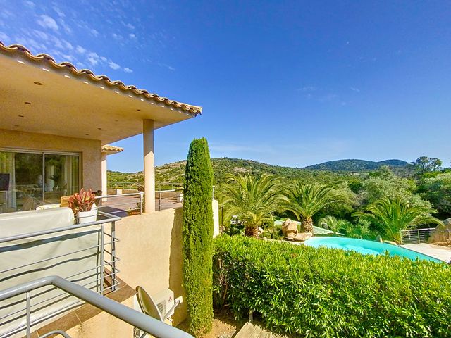 maison à vendre - 10 pièces - 296.24 m2 - PORTO VECCHIO - 201 - CORSE - Century 21 Demeures Conseils