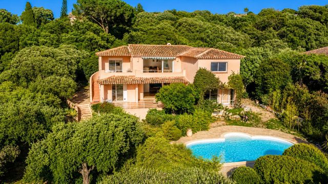 Maison à vendre LECCI