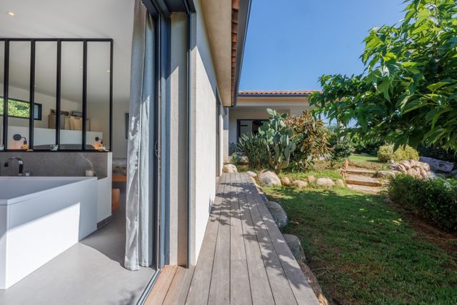 maison à vendre - 4 pièces - 135.0 m2 - ZONZA - 201 - CORSE - Century 21 Demeures Conseils