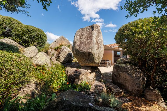 maison à vendre - 8 pièces - 200.0 m2 - ZONZA - 201 - CORSE - Century 21 Demeures Conseils