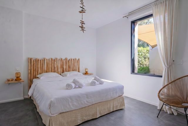 maison à louer - 5 pièces - 170.0 m2 - PORTO VECCHIO - 201 - CORSE - Century 21 Demeures Conseils