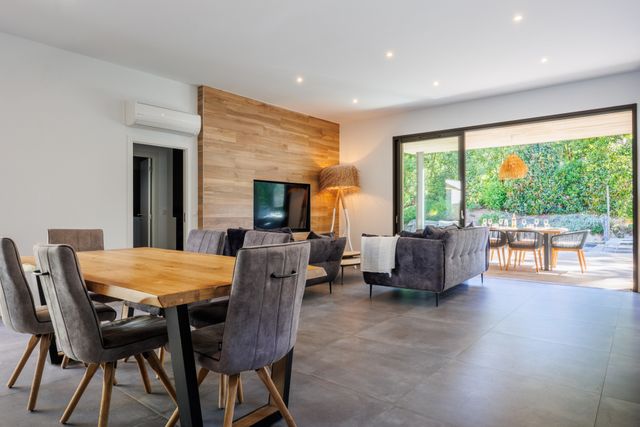 maison à louer - 5 pièces - 170.0 m2 - PORTO VECCHIO - 201 - CORSE - Century 21 Demeures Conseils