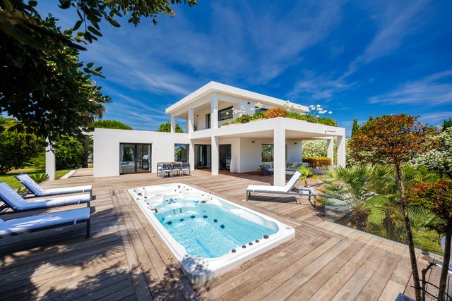 maison à vendre - 8 pièces - 257.97 m2 - ZONZA - 201 - CORSE - Century 21 Demeures Conseils