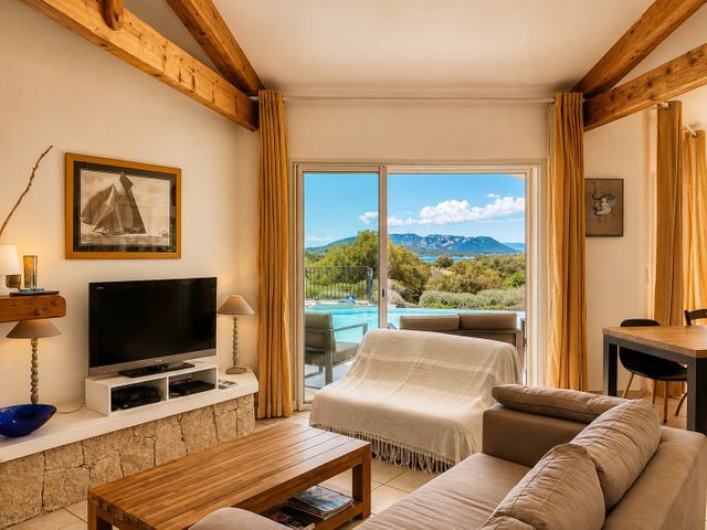 maison à vendre - 6 pièces - 173.0 m2 - ZONZA - 201 - CORSE - Century 21 Demeures Conseils