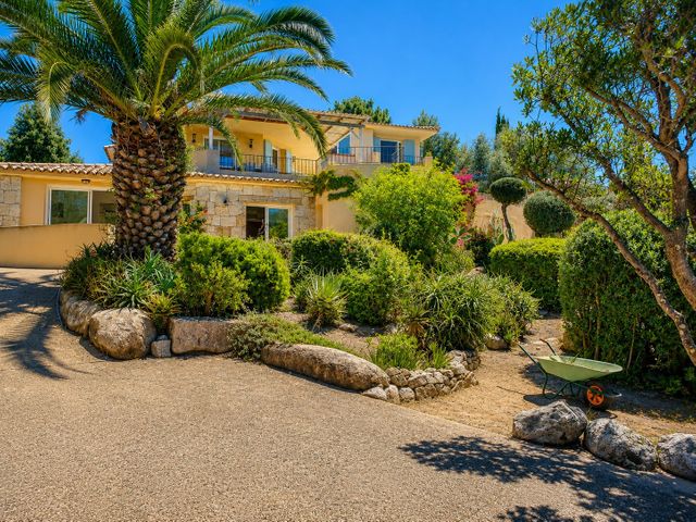 maison à vendre - 6 pièces - 173.0 m2 - ZONZA - 201 - CORSE - Century 21 Demeures Conseils