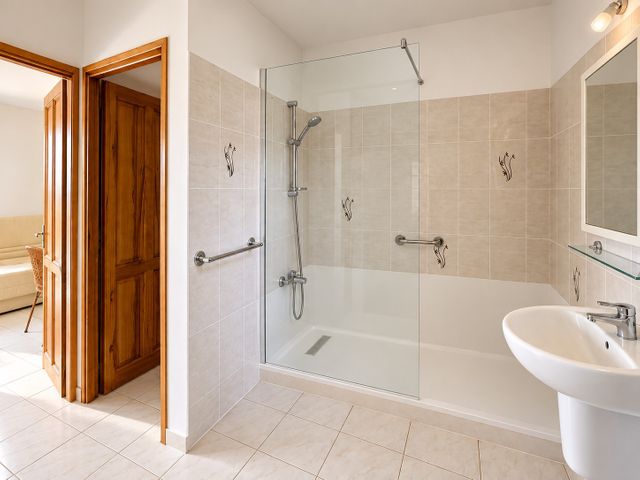 maison à vendre - 6 pièces - 212.0 m2 - PORTO VECCHIO - 201 - CORSE - Century 21 Demeures Conseils