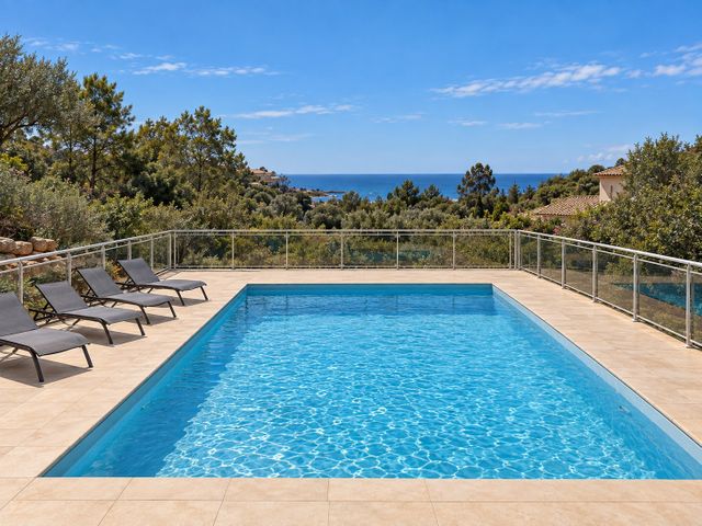 maison à vendre - 6 pièces - 212.0 m2 - PORTO VECCHIO - 201 - CORSE - Century 21 Demeures Conseils