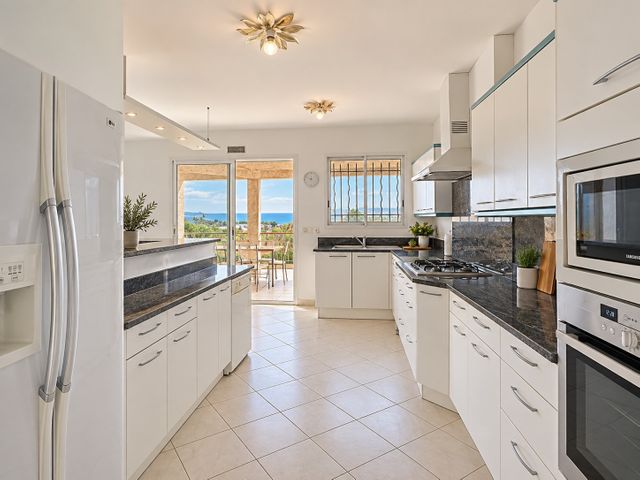 maison à vendre - 6 pièces - 212.0 m2 - PORTO VECCHIO - 201 - CORSE - Century 21 Demeures Conseils