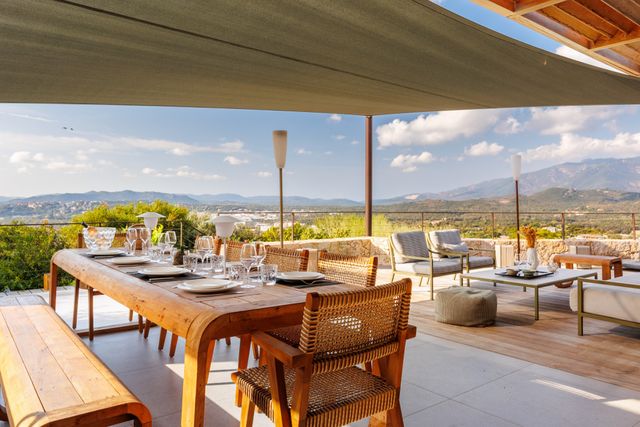 maison à louer - 7 pièces - 350.0 m2 - PORTO VECCHIO - 201 - CORSE - Century 21 Demeures Conseils