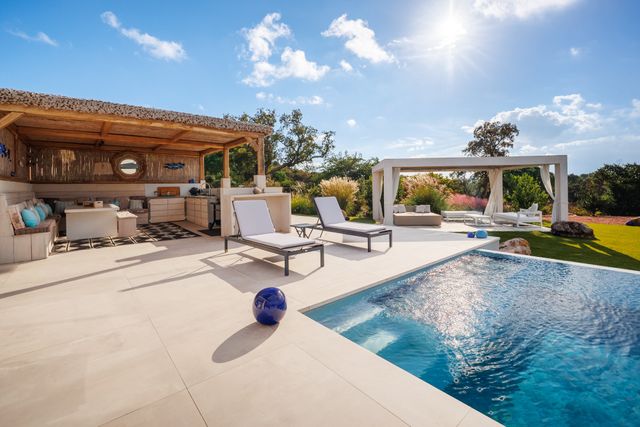 maison à louer - 5 pièces - 170.0 m2 - ZONZA - 201 - CORSE - Century 21 Demeures Conseils