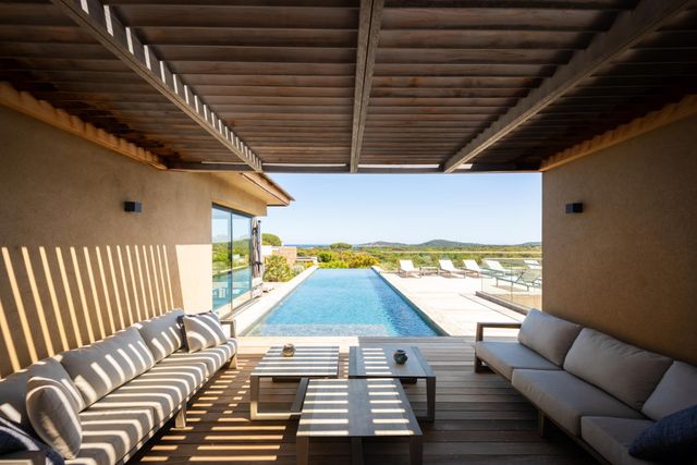 maison à louer - 7 pièces - 350.0 m2 - ZONZA - 201 - CORSE - Century 21 Demeures Conseils