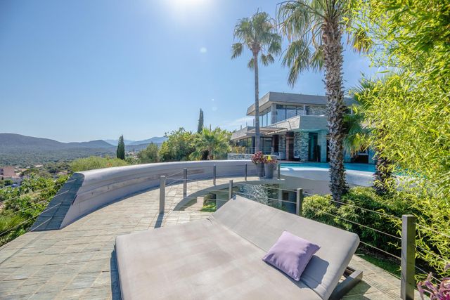 Afficher la photo en grand maison à vendre - 7 pièces - 314.07 m2 - ZONZA - 201 - CORSE - Century 21 Demeures Conseils