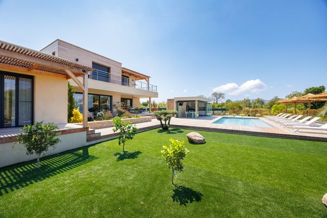 maison à vendre - 6 pièces - 246.0 m2 - LECCI - 201 - CORSE - Century 21 Demeures Conseils