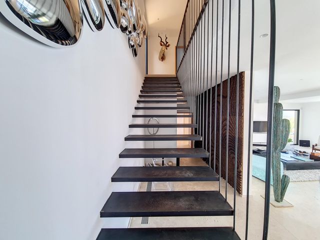 maison à louer - 6 pièces - 340.0 m2 - PORTO VECCHIO - 201 - CORSE - Century 21 Demeures Conseils