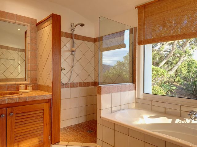 maison à louer - 7 pièces - 250.0 m2 - LECCI - 201 - CORSE - Century 21 Demeures Conseils